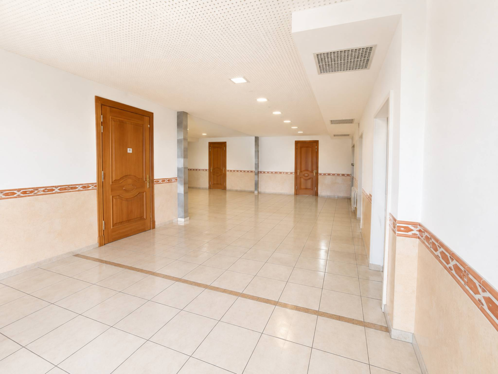 Bureaux d’env. 200 m²à louer – Grand-Saconnex / Genève international