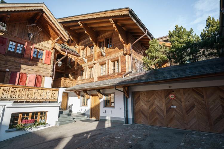 Magnifique chalet historique au coeur du village