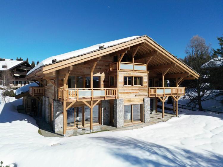 Le Luxe Absolu : Chalet d'Exception à Crans-Montana