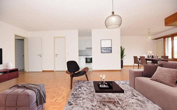 Beau 3 pièces de 102 m2 avec balcon
