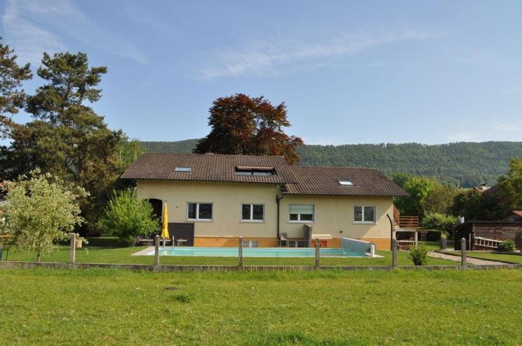 Maison familiale de 2 appartements, Courcelon - 1150000