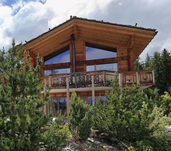House for sale, Route des Cerisiers (Crans-Montana, Switzerland)
