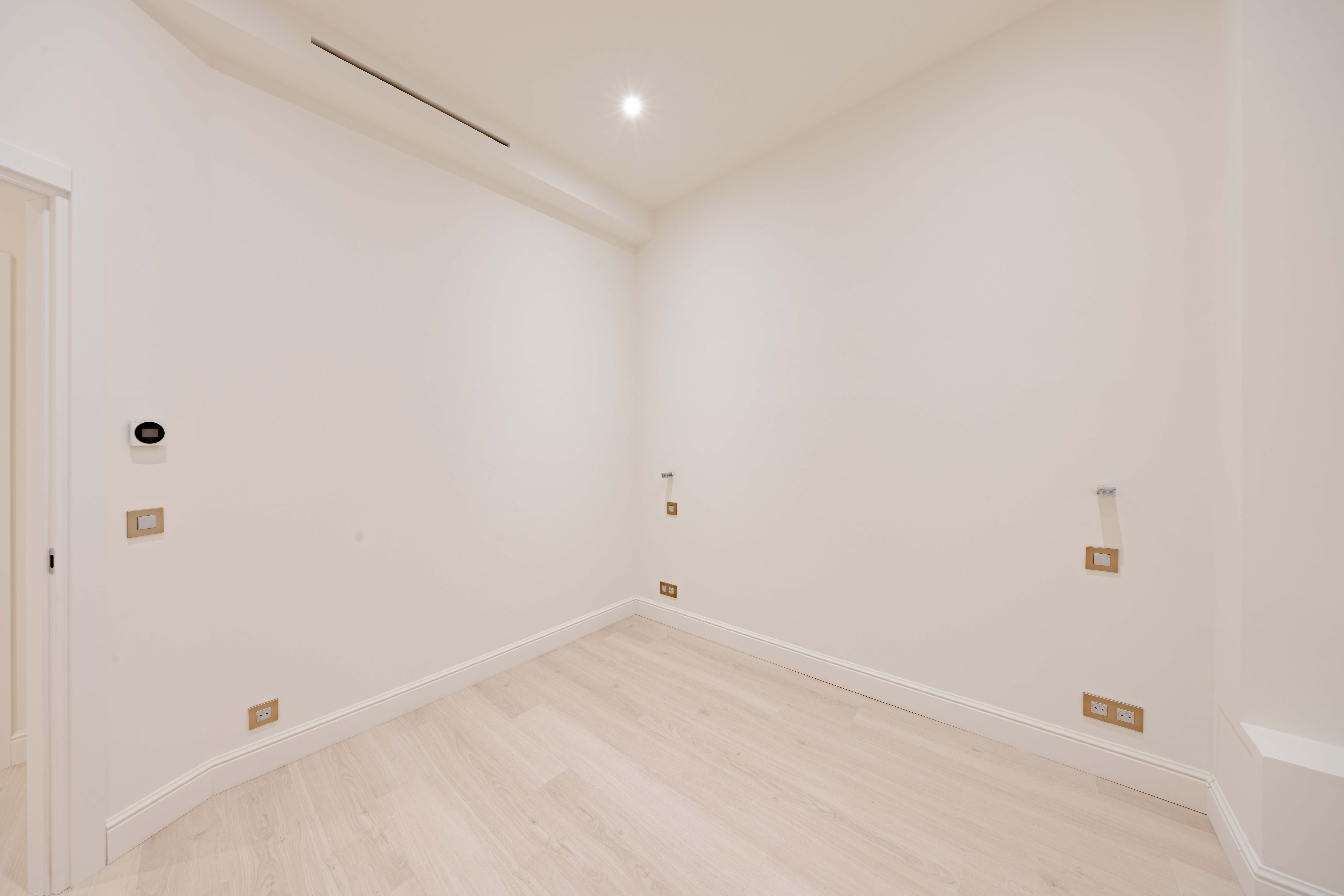 VuT6C_jeremyjakubo-074a8528-hdr-1782745483.jpg