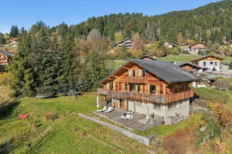 Chalet L'Etoile des Alpes, panoramic view, close to amenities