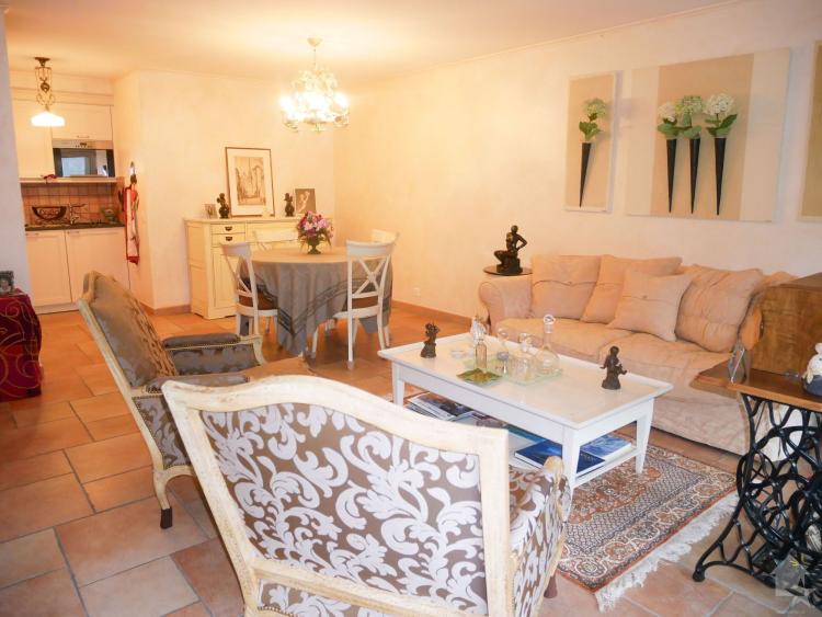 Votre appartement de 2.5 pièces au coeur des Bains de Saillon !