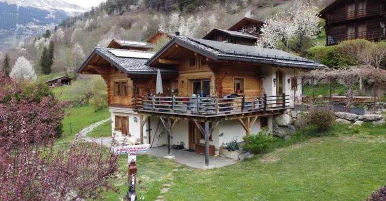 Chalet 5.5 pièces