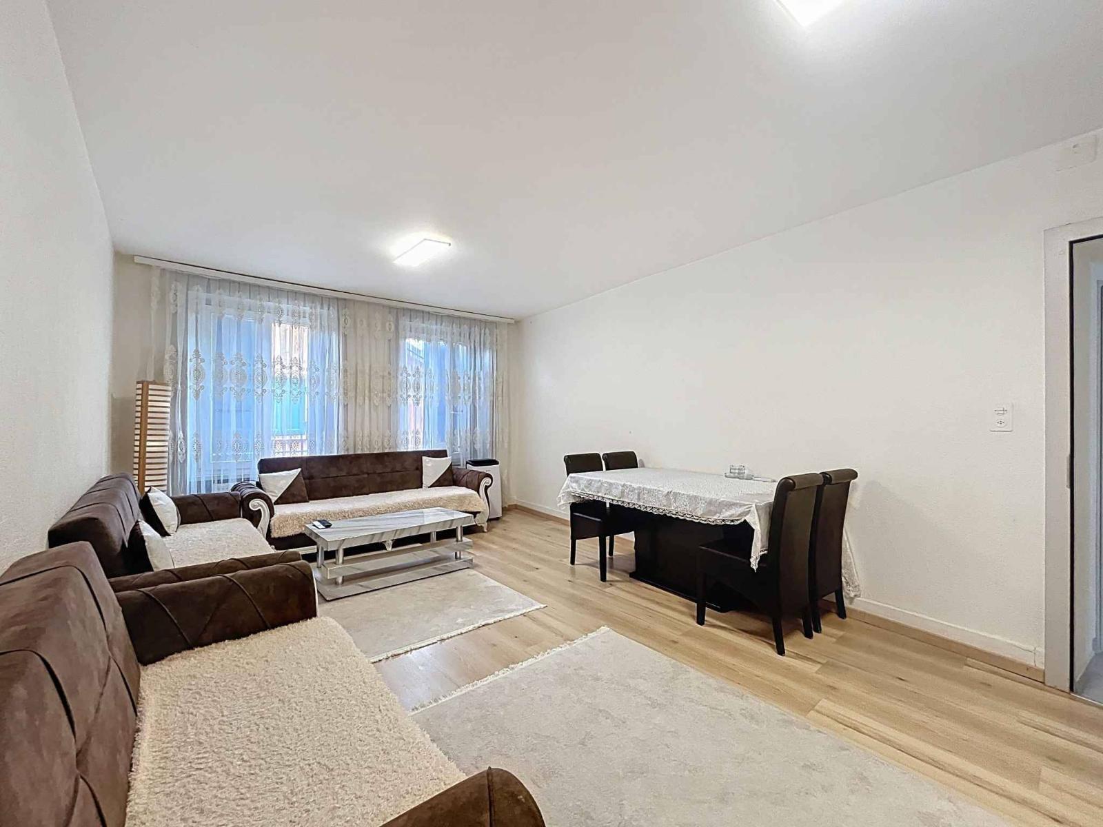 IMMEUBLE DE RENDEMENT AVEC LOCAL COMMERCIAL ET APPARTEMENTS