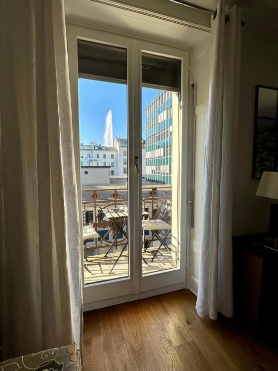 Eaux-Vives - magnifique appartement meublé de 5.5 pièces - rue calme, proche lac et vue Jet D'Eau