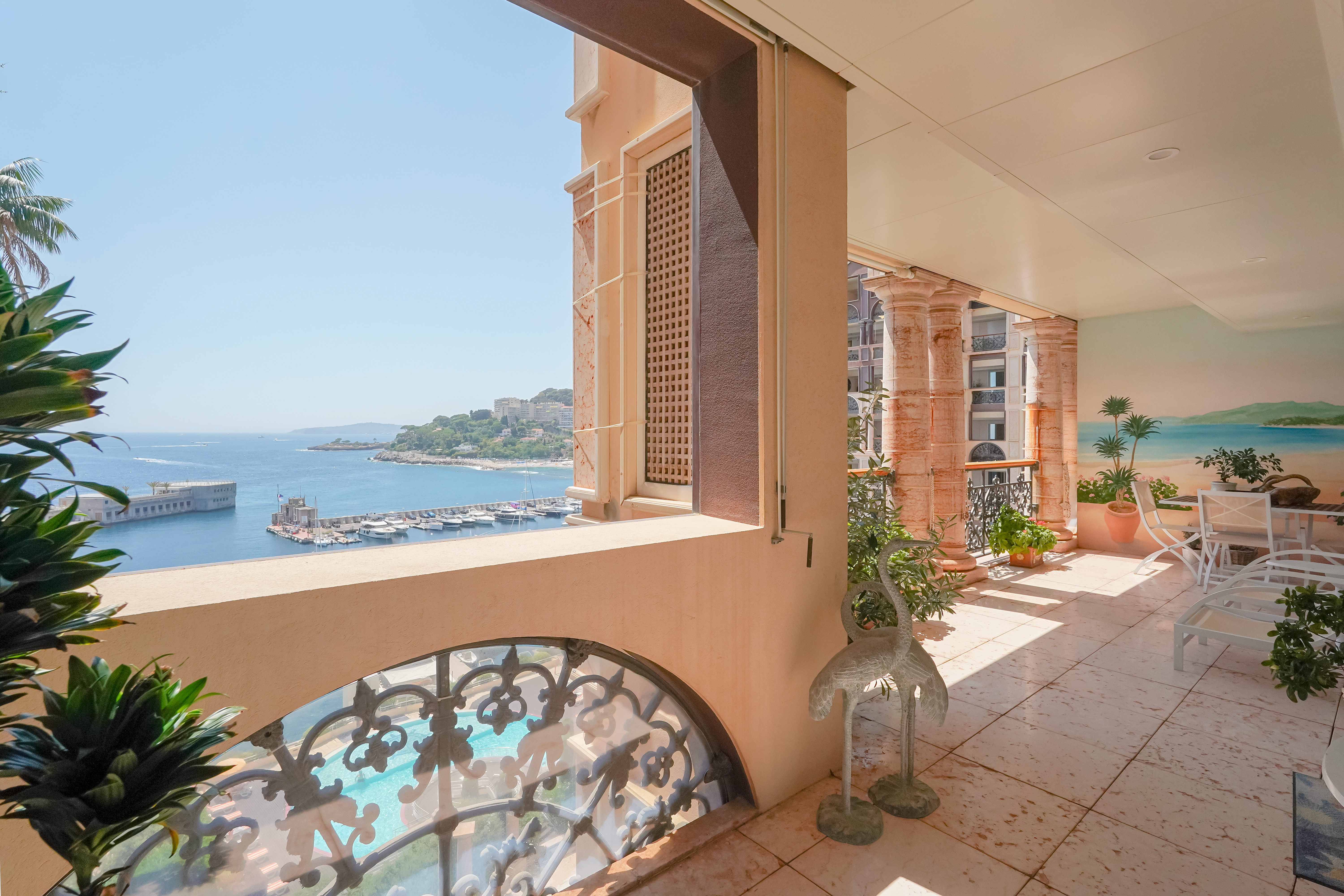 wkLnf_terrasse-bis-cuisine-chambre-1-seaside-plaa-barnes-monaco-1752847998.jpg