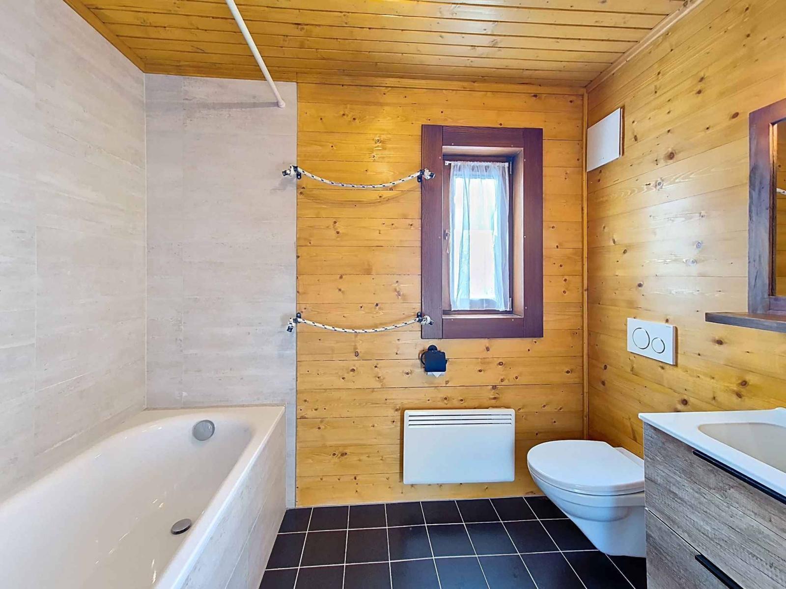 Rare à la vente - Villa à deux pas du lac !