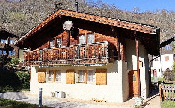 Charmantes 4.5-Zimmer-Chalet mit Weitblick in Blatten bei Naters
