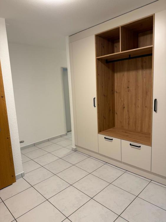 WIR SCHENKEN IHNEN ZWEI MONATSMIETEN - Sanierte Wohnung in Visp