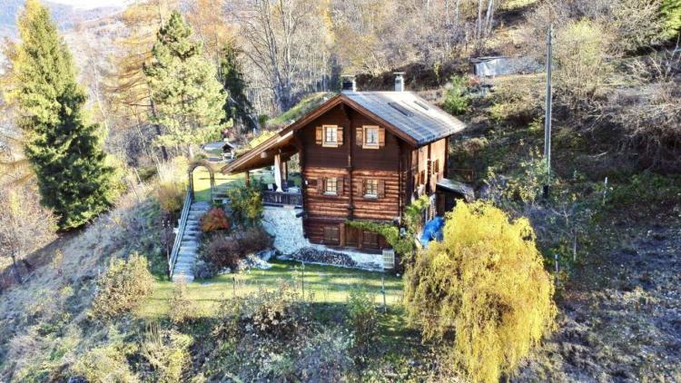 House for sale in Hérens District, Switzerland