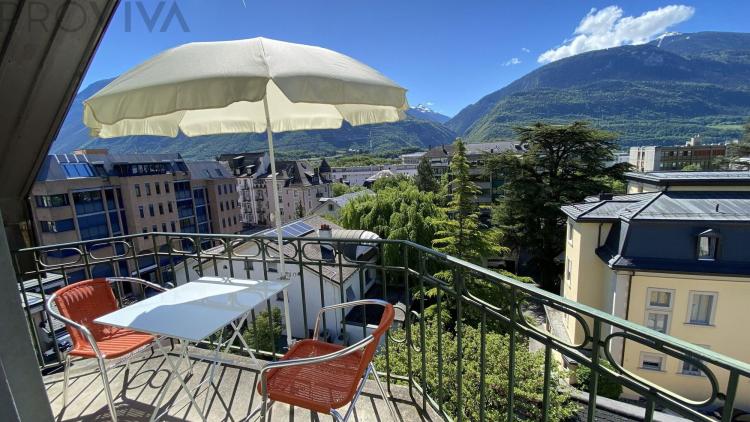 Central & charmant - appartement de 3.5 pièces avec balcon à Sierre