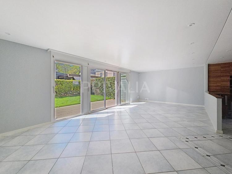 House for rent in Troinex, Switzerland