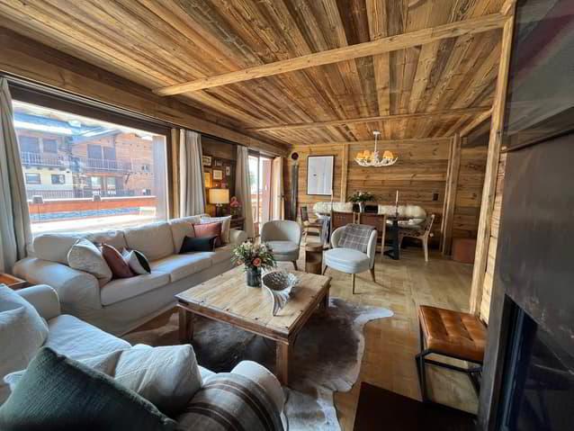 Luxuriöse Wohnung, 150m von Place Central entfernt