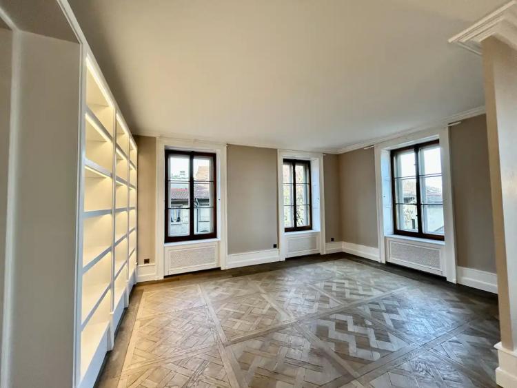 Magnificent apartment in the heart of the Old Town