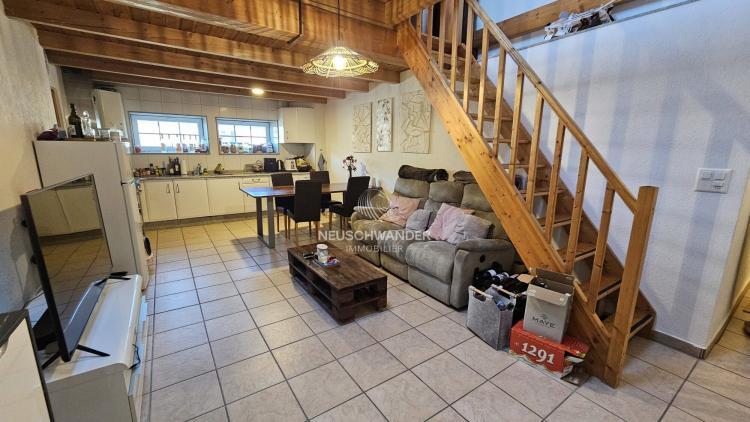 Appartement 2.5 pièces avec mezzanine à louer à Courtételle