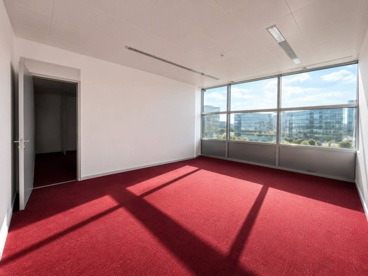 BUREAUX 230 M² - Proche Aéroport