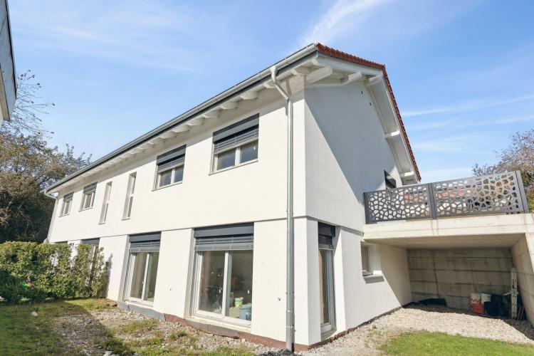 House for sale in Saint-Martin, Switzerland