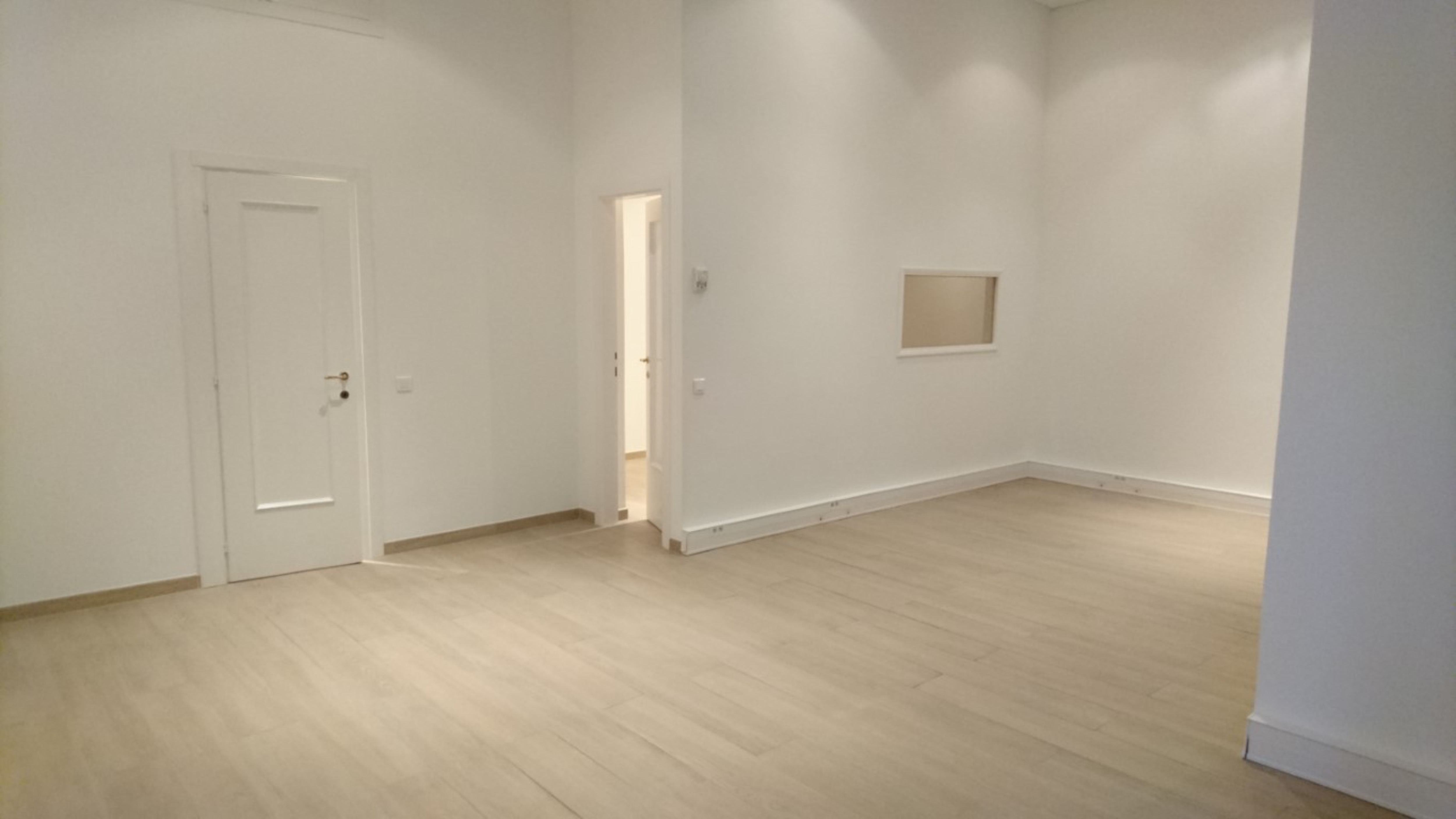 xSzqE_piece-principale-bis-moyen--1724427291.jpg