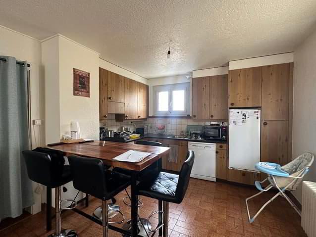 APPARTEMENT 4.5 PCES ST-TRIPHON