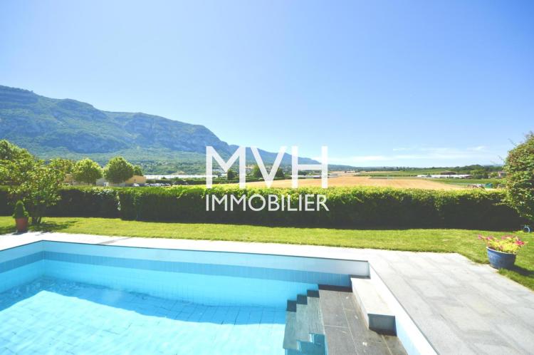 House for rent, Temple de Carouge (Carouge, Switzerland)