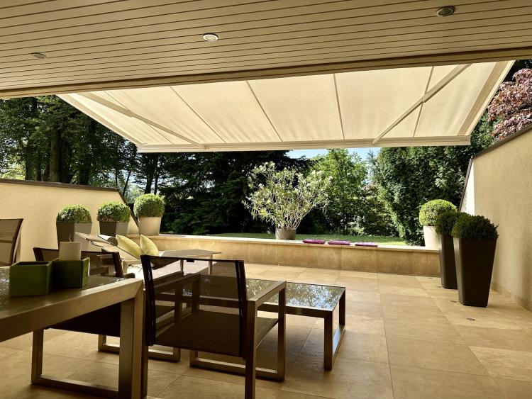 Spacieux triplex meublé de 6 pièces avec grande terrasse plein Sud – Conches