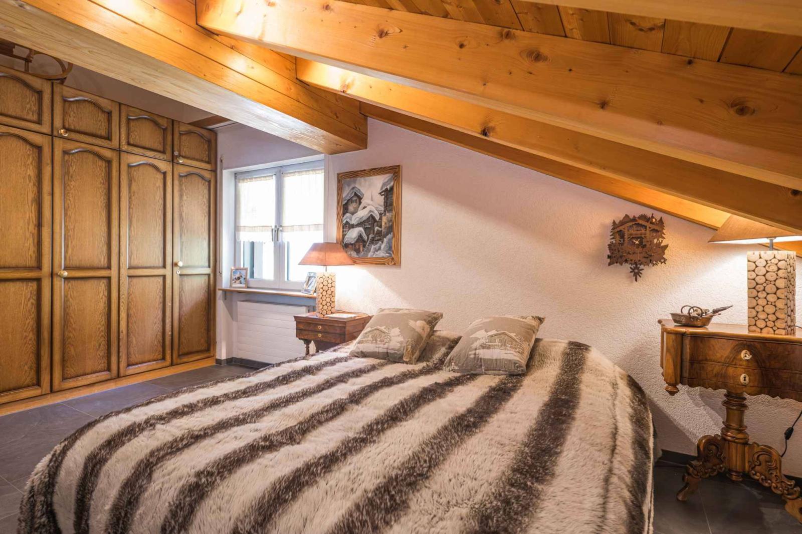 Appartement penthouse exclusif à Zermatt avec vue unique sur le Cervin