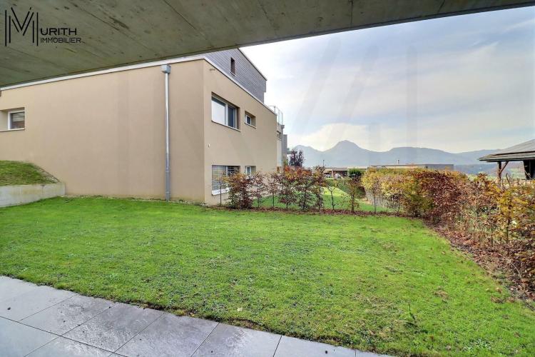 Magnifique appartement de 4.5 pièces au rez-de-chaussée avec jardin et terrasse !