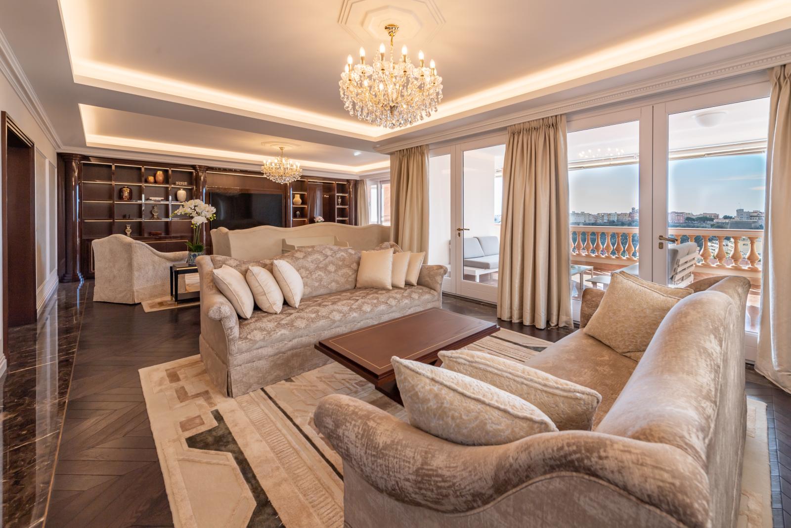 VILLA DE ROME - Appartement de maître - Vue mer