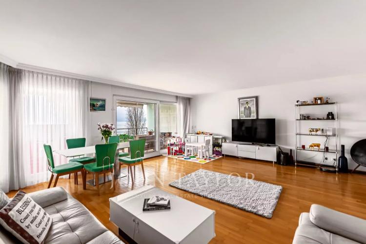 Apartment for sale in Montreux, Switzerland