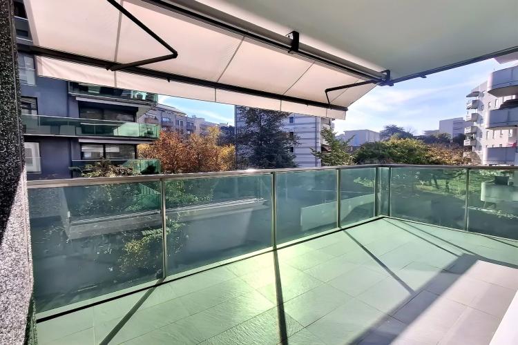 Superbe Appartement de 5 pièces avec grand balcon de 40m2