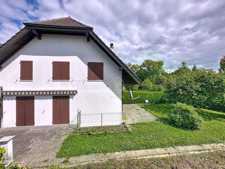 House for sale in Lausanne (district), Switzerland