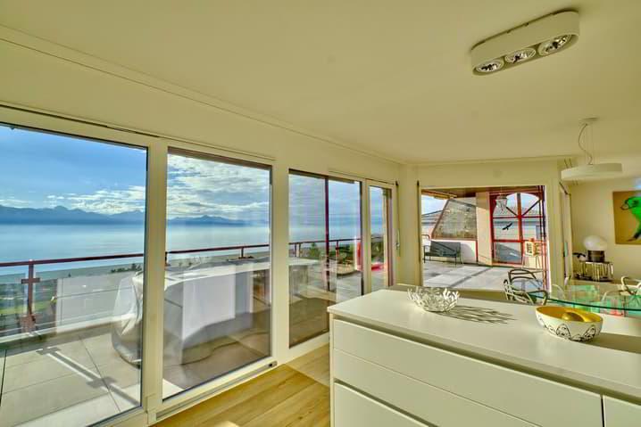 Superbe Duplex Vue Panoramique sur le lac au calme
