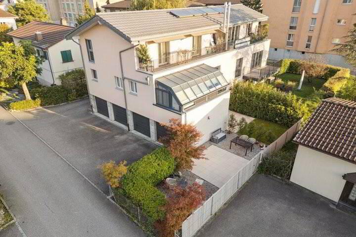 House for sale in Le Landeron, Switzerland