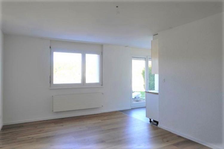 2 pièces au rez inférieur