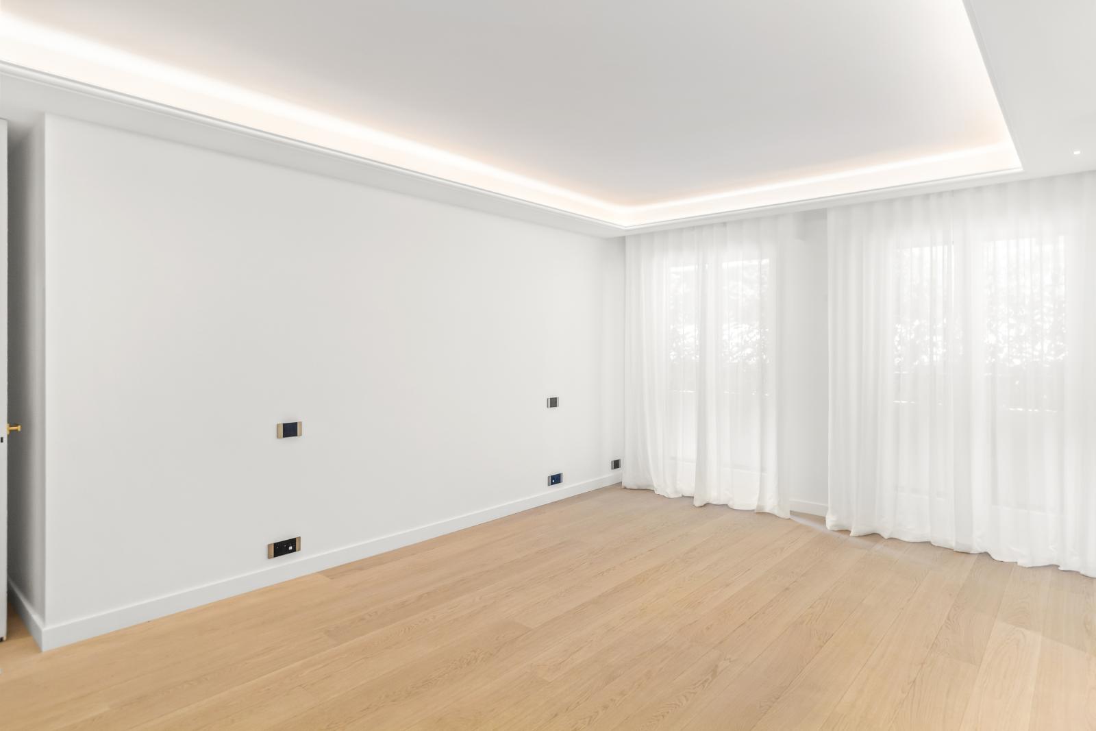 Résidence du Métropole – Élégant appartement de prestige de 3 chambres au cœur du Carré d’Or
