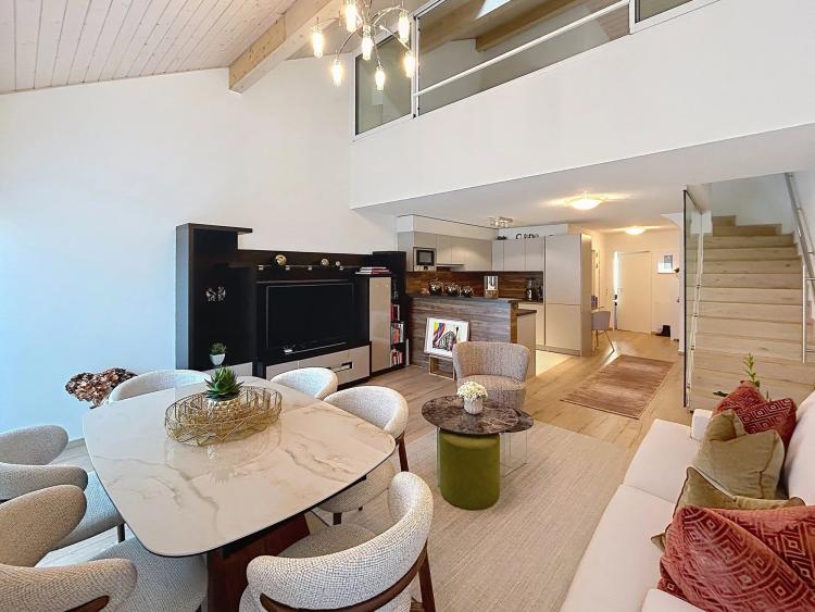 EXCLUSIVITE ! Lumineux duplex – Eligible CASATAX