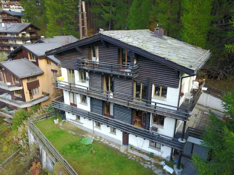 Opportunité de rêve Duplex de 6.5 pièces sur 200 m² avec vue sur le Cervin! -RÉDUCTION DE PRIX-