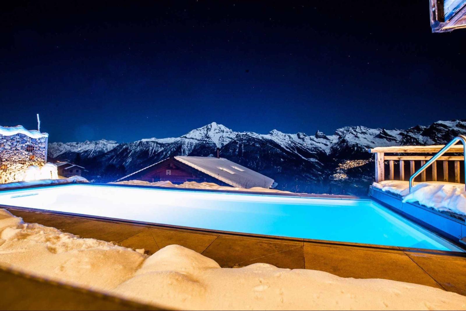 Chalet moderne avec vue imprenable sur les montagnes