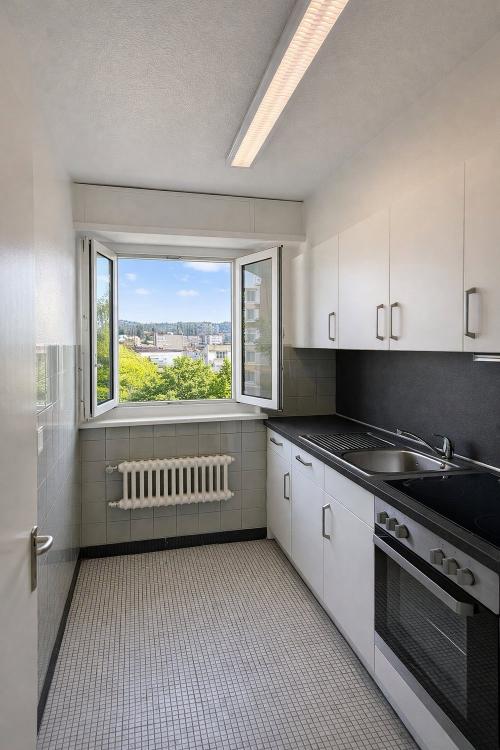Appartement 2,5 pièces à La Chaux-de-Fonds –completement rénové et Lumineux!