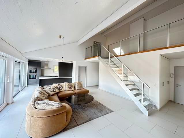 Magnifique attique en duplex de 5.5 pièces à Courrendlin