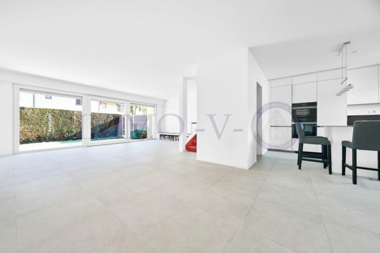 House for rent in Chéserex, Switzerland
