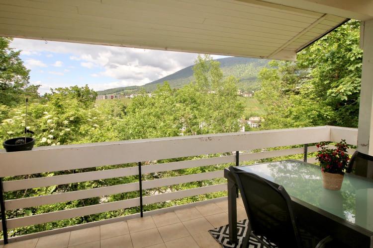 Einfamilienhaus in Boudry in grüner Umgebung