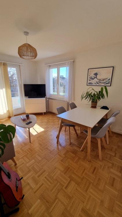 3 pièces moderne avec balcon